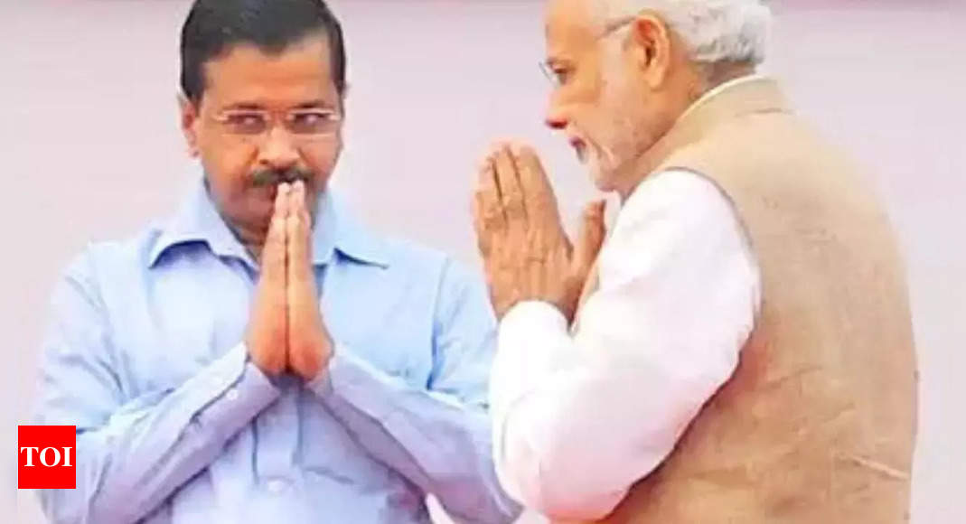 केजरीवाल: दिल्ली के सीएम अरविंद केजरीवाल पर 25 हजार रुपये का जुर्माना गुजरात हाईकोर्ट ने सीआईसी के पीएम मोदी डिग्री ऑर्डर को किया खारिज |  भारत समाचार