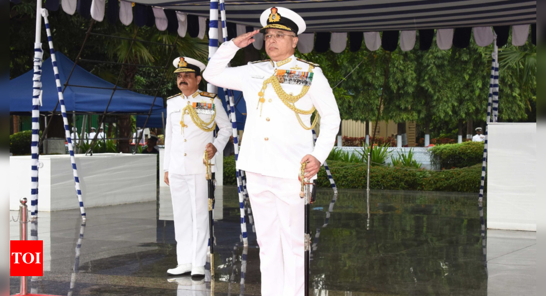 Flag: Vice Adm Rajesh Pendharkar takes over as the Flag Officer Commanding-in-Chief, Eastern Naval Command | India News