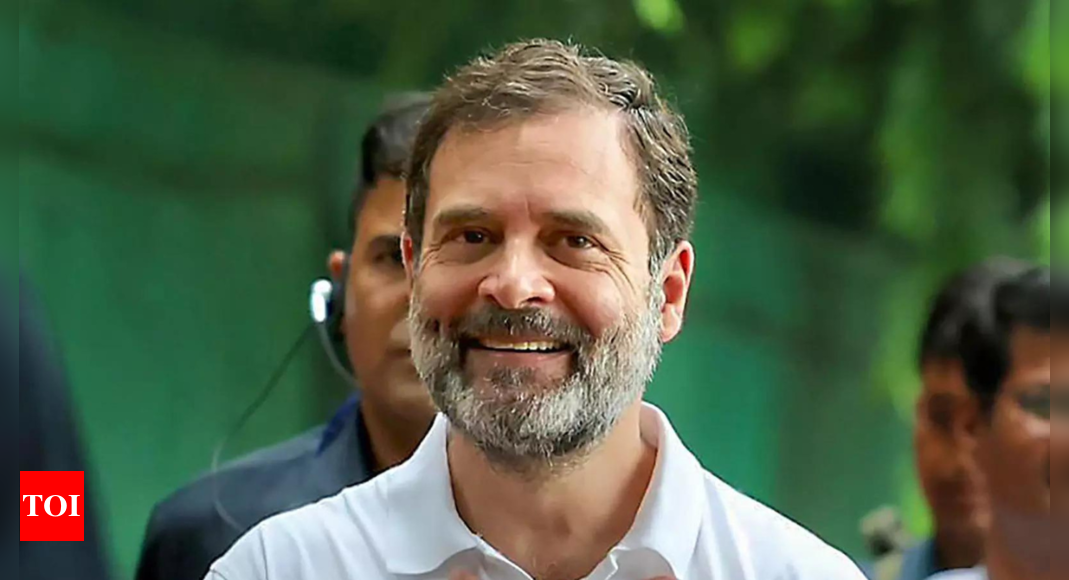 Rahul Gandhi accorded warm welcome by Cong, opposition MPs on arrival in Parliament | India News