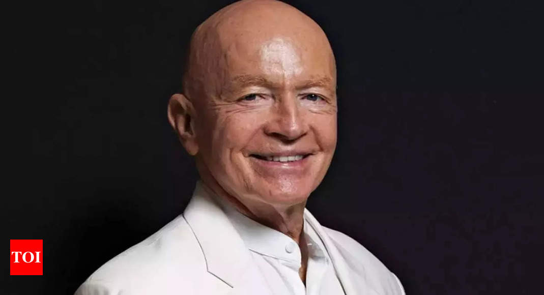 Mark Mobius sees Sensex hitting 1 lakh mark in 5 years, says India's future looks very exciting