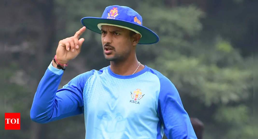 Mayank Agarwal rushed to hospital after onboard medical emergency | Cricket News