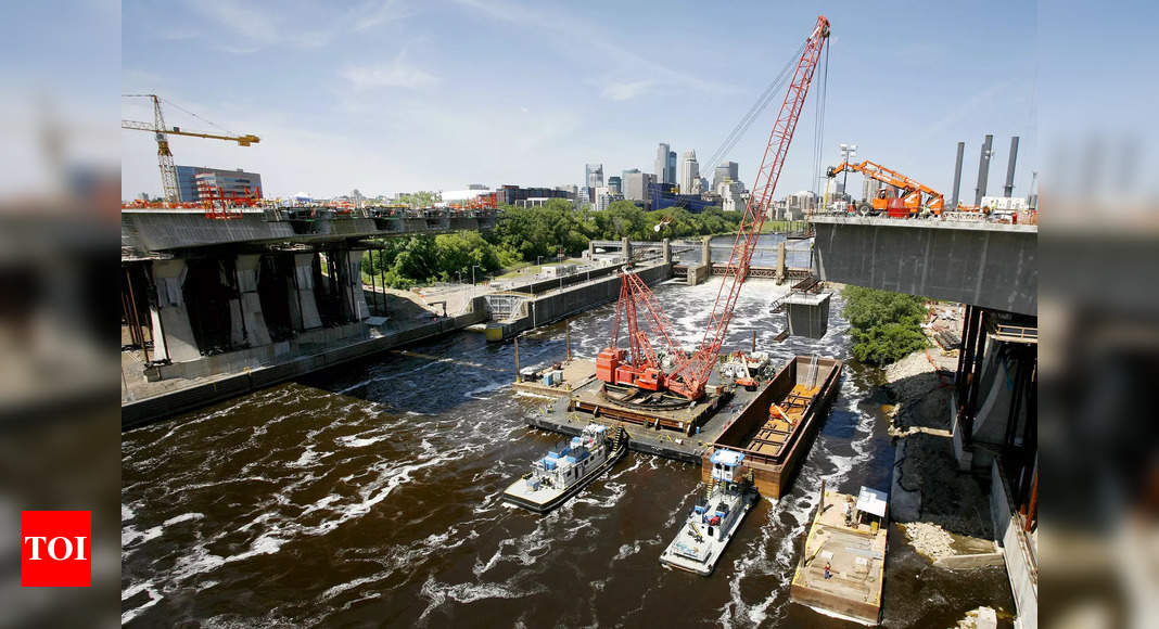 After bridge collapse, Maryland governor urges Congress to pass funding for rebuild